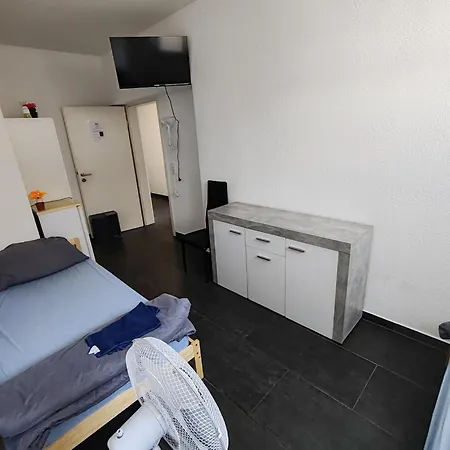 Nina Zentral Bequem *