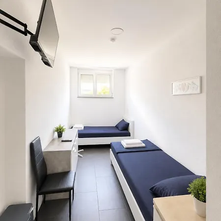 Nina Zentral Bequem Heilbronn
