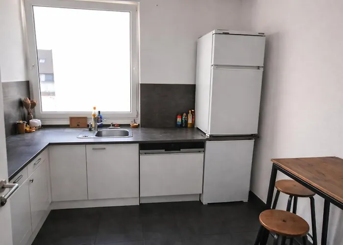 Nina Zentral Bequem *